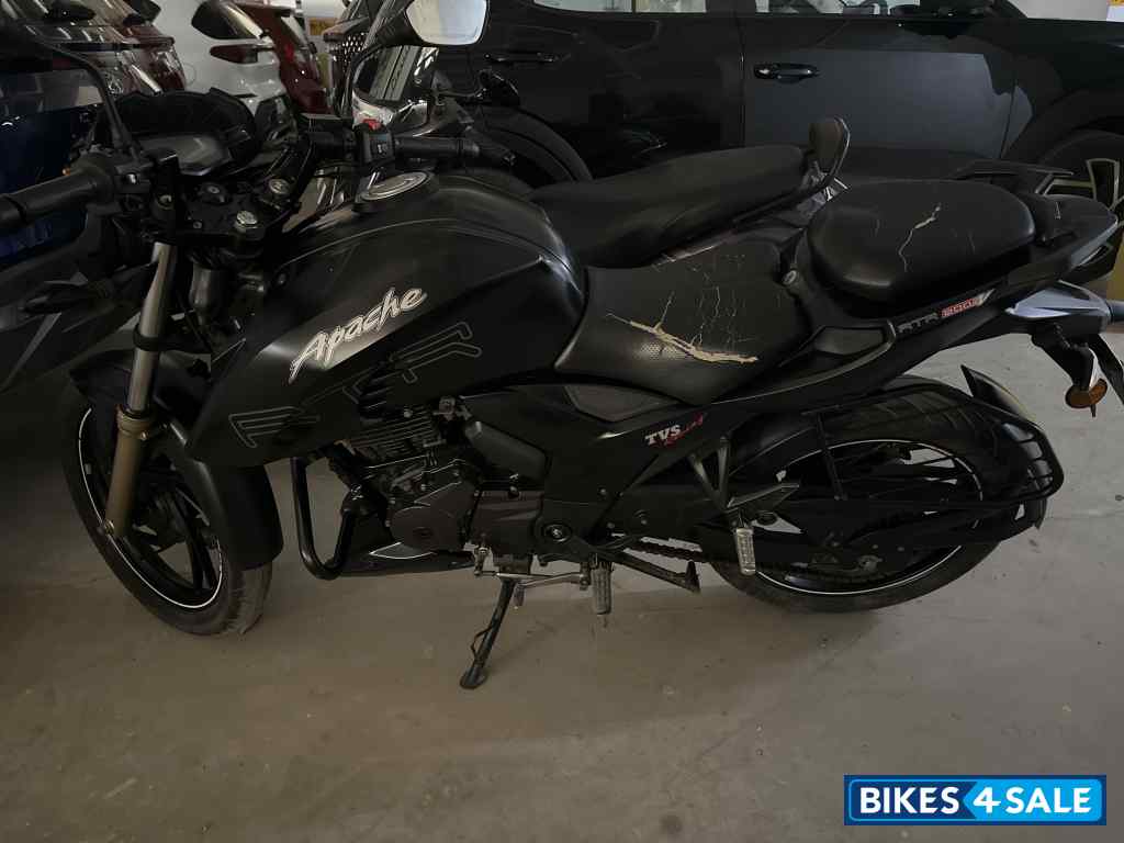 TVS Apache RTR 200 4V