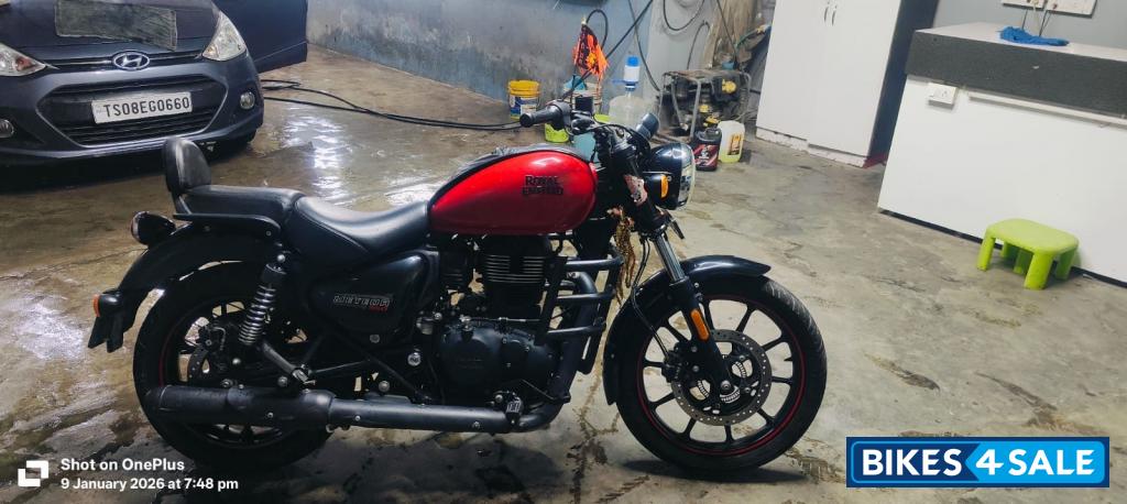 Royal Enfield Meteor 350 Fireball
