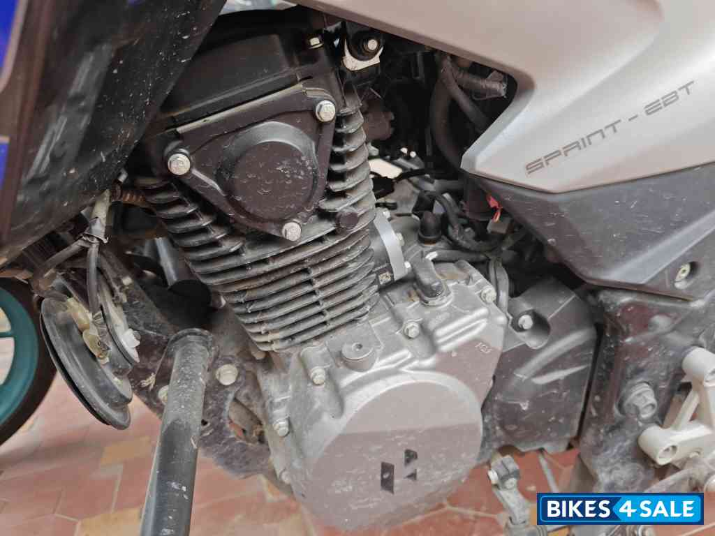 Cobalt Blue Hero Xtreme 125R