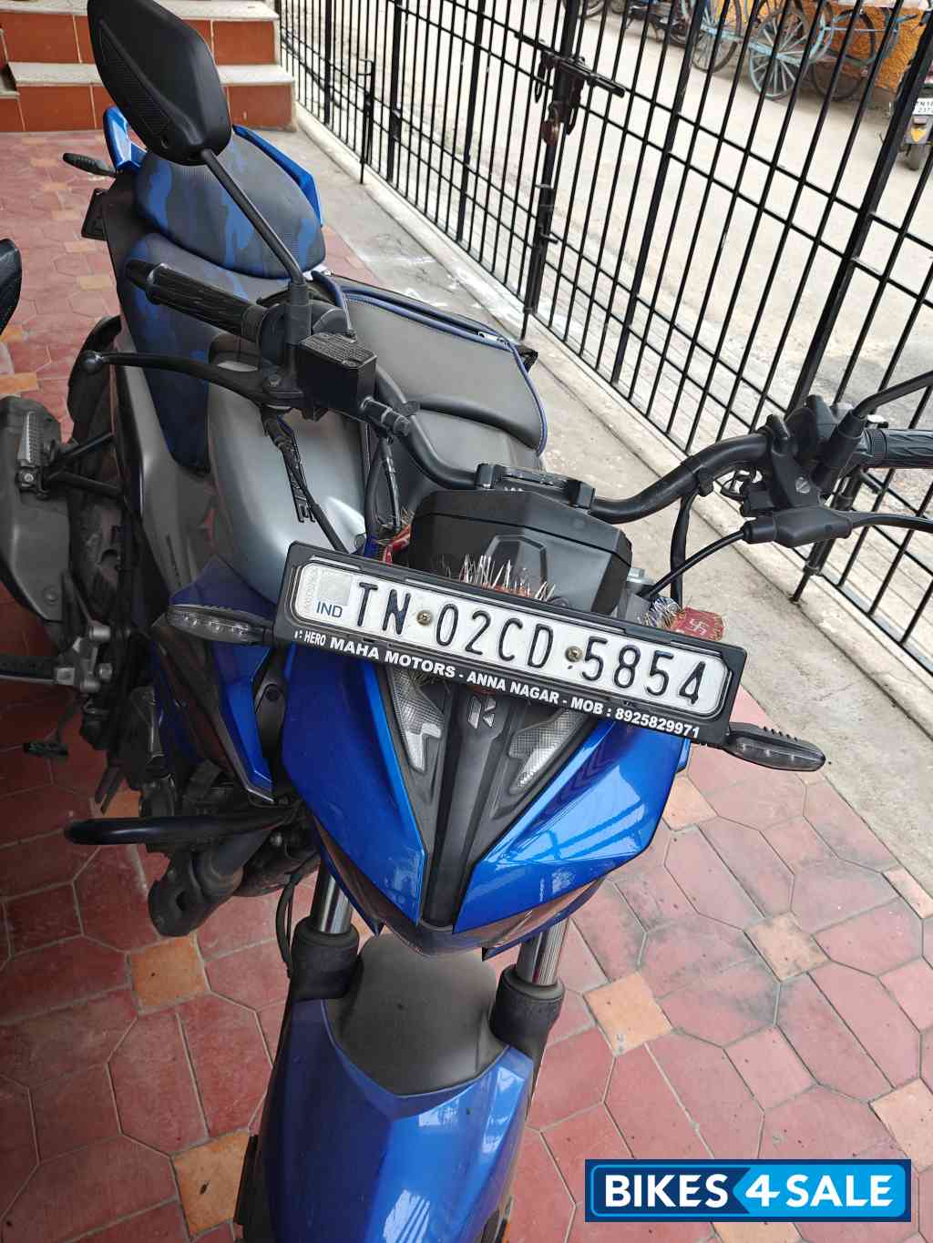 Cobalt Blue Hero Xtreme 125R