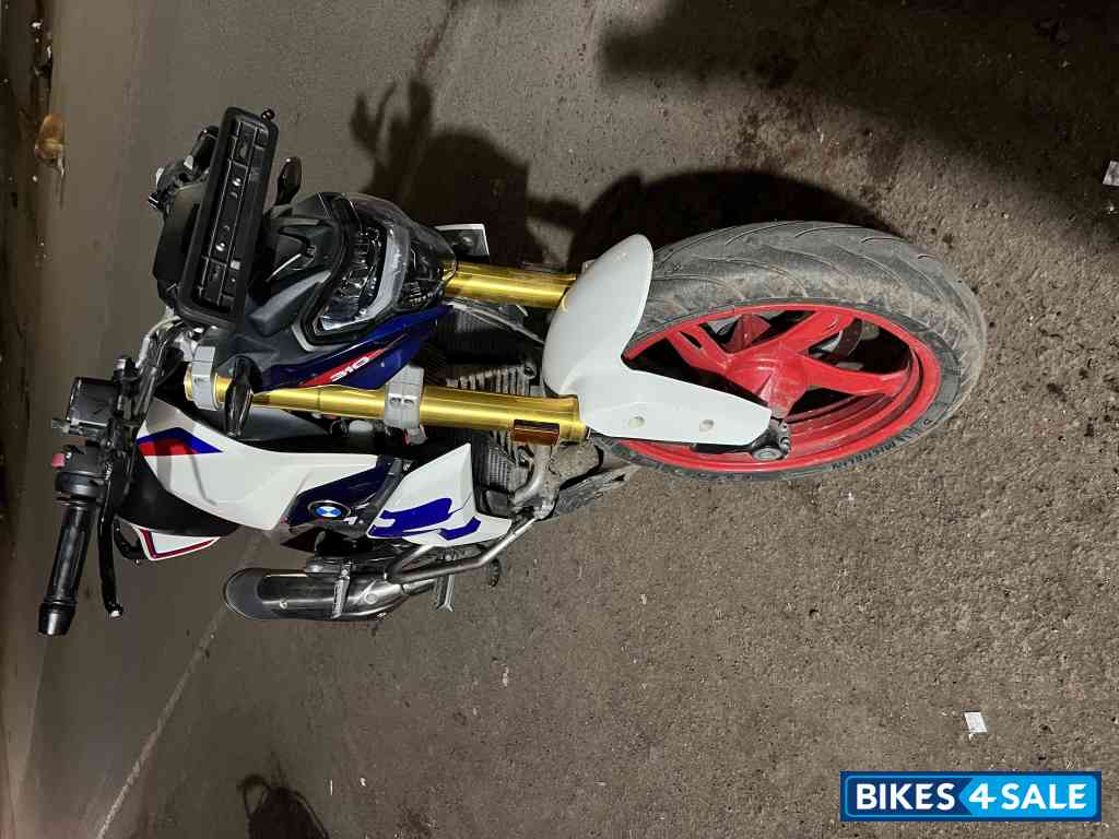 BMW G 310 R