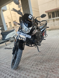 Black With Red Graphics Honda Livo BS6