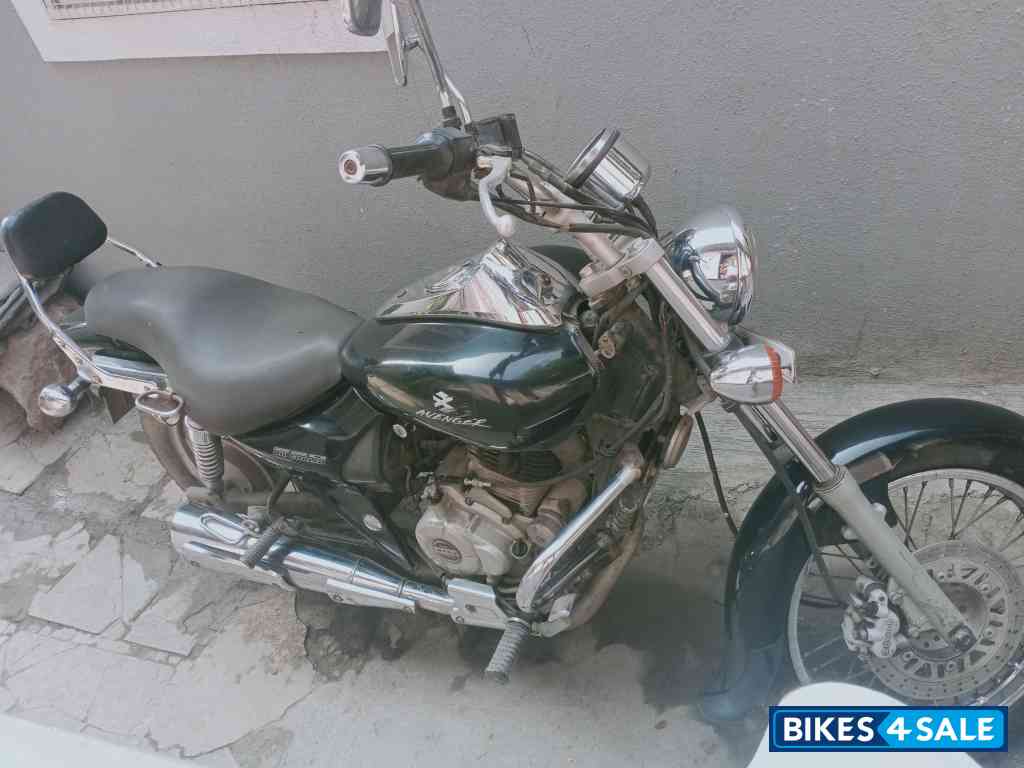 Bajaj Avenger Cruise 220