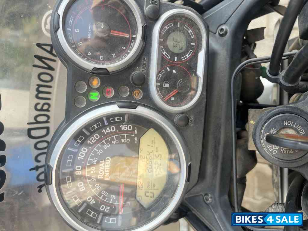 Granite Black Royal Enfield Himalayan BS VI