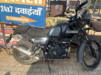 Granite Black Royal Enfield Himalayan BS VI