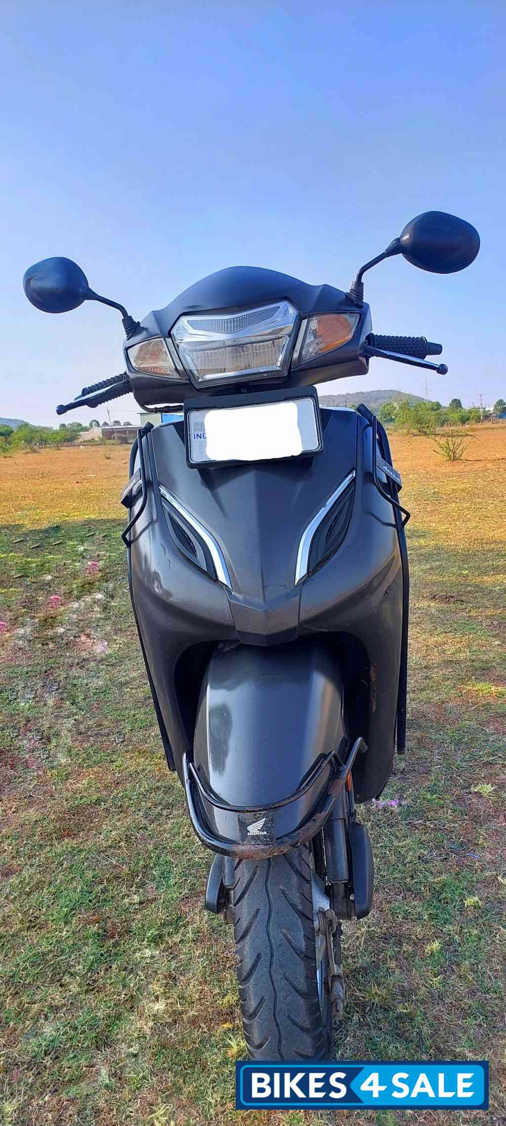 Gray Honda Activa 5G