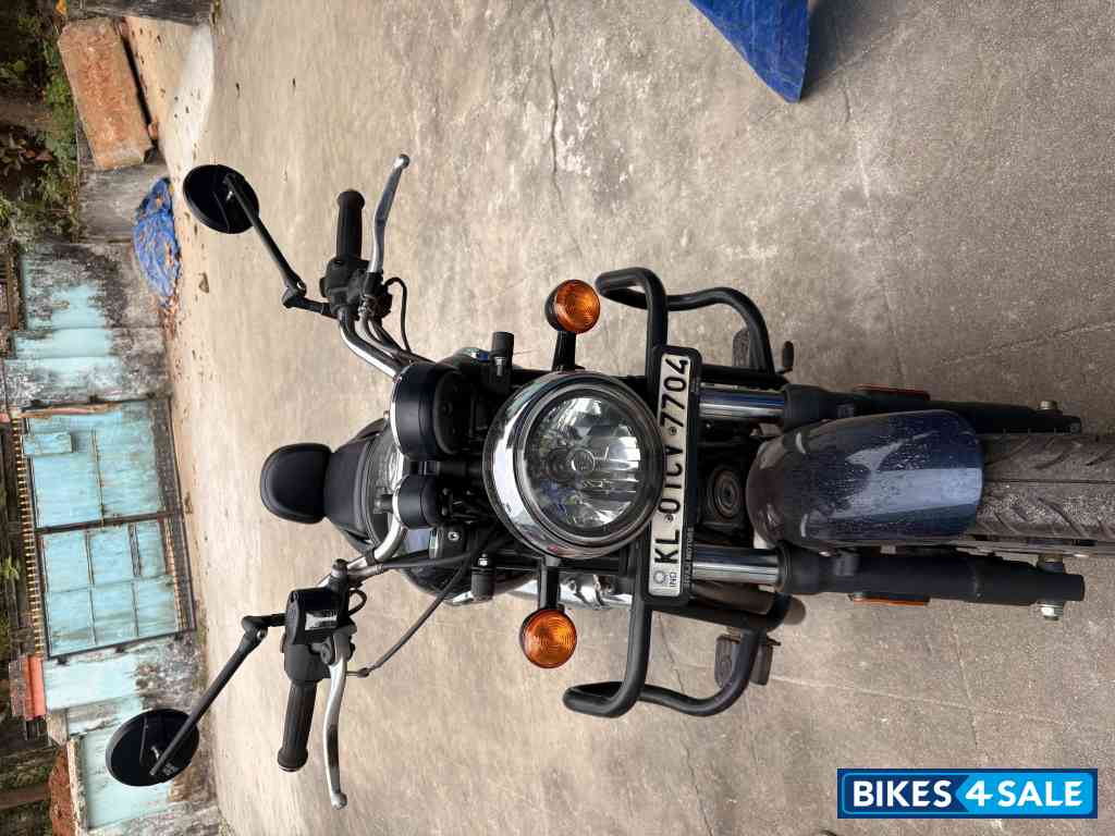 Royal Enfield Meteor 350 Stellar