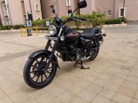 Bajaj Avenger Street 220