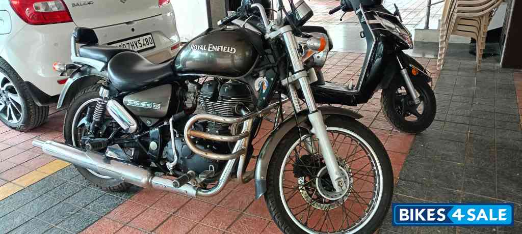 Lightning Royal Enfield Thunderbird 350