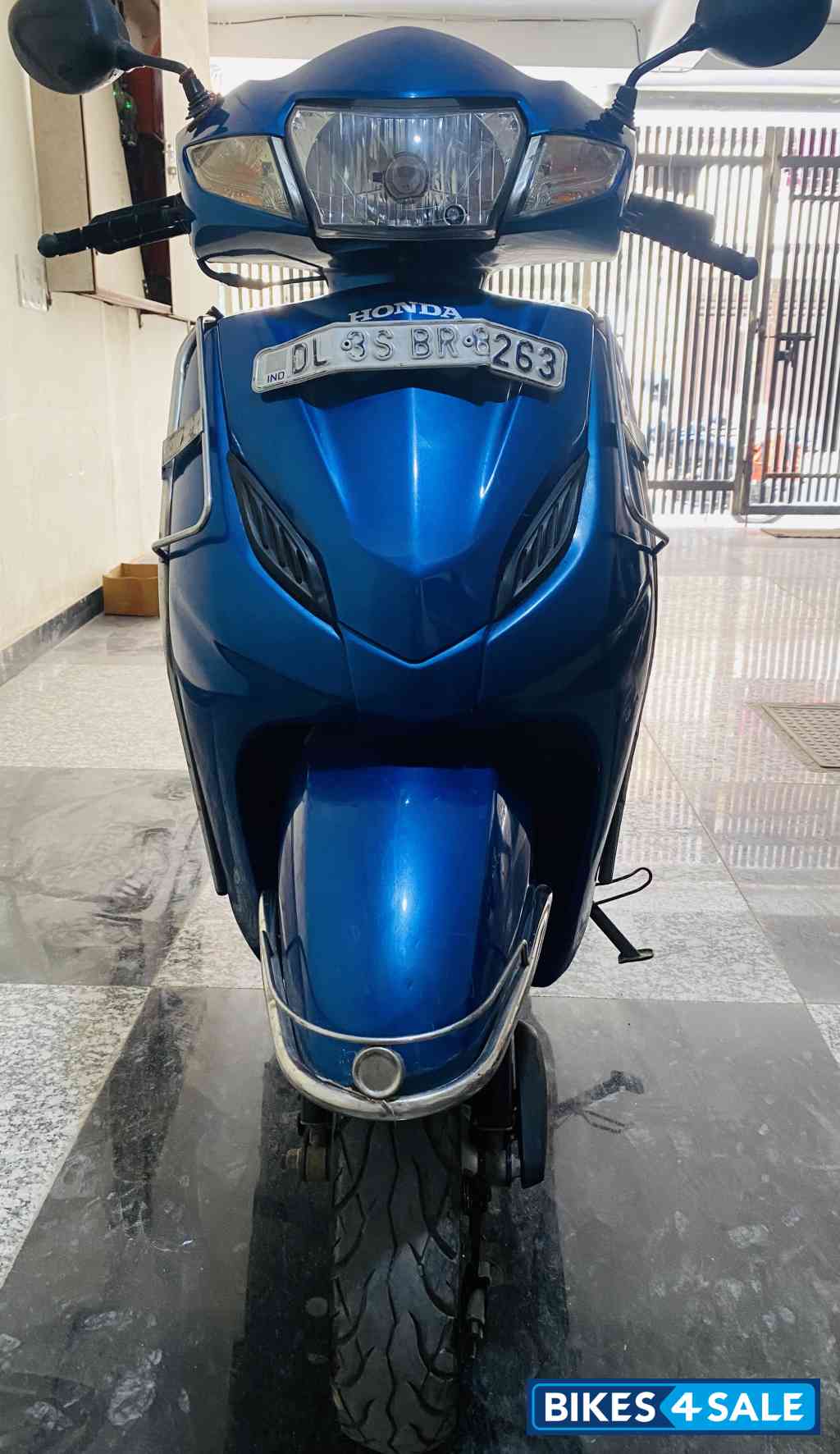Blue Honda Activa 3G