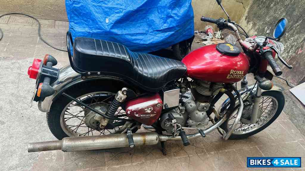 Red Royal Enfield Bullet Electra