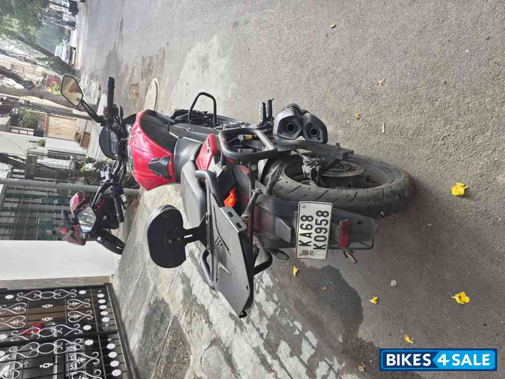 Bajaj Dominar 250