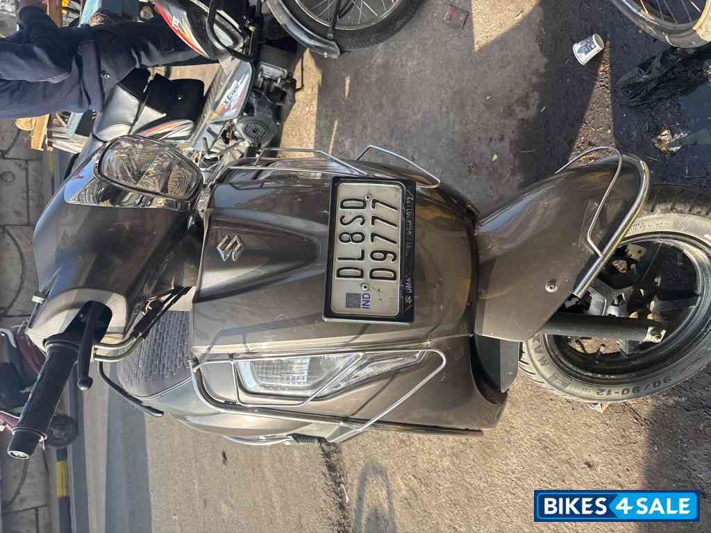 Brown Suzuki Access 125 BS6