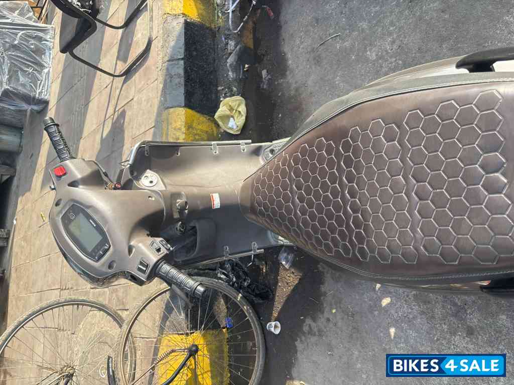 Brown Suzuki Access 125 BS6