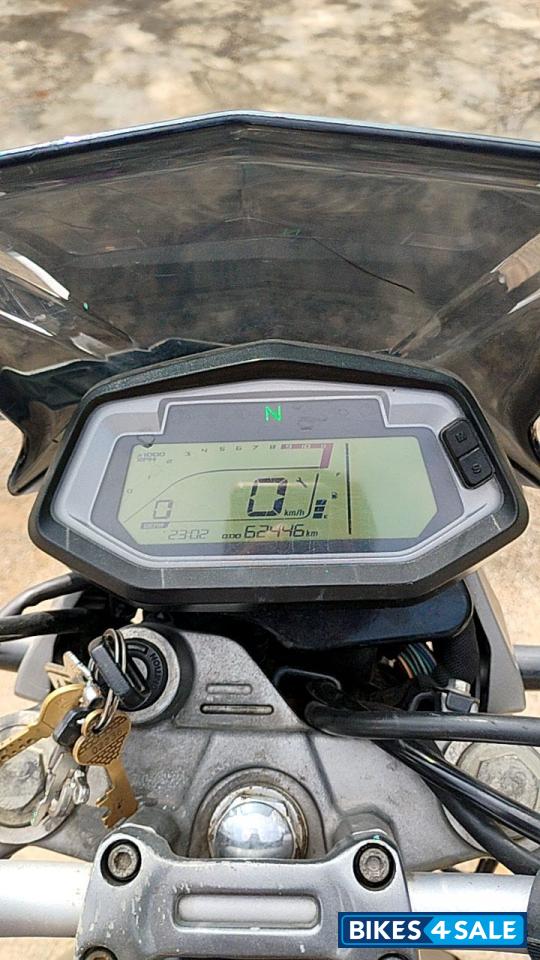 Gray Hero XPulse 200 BS6