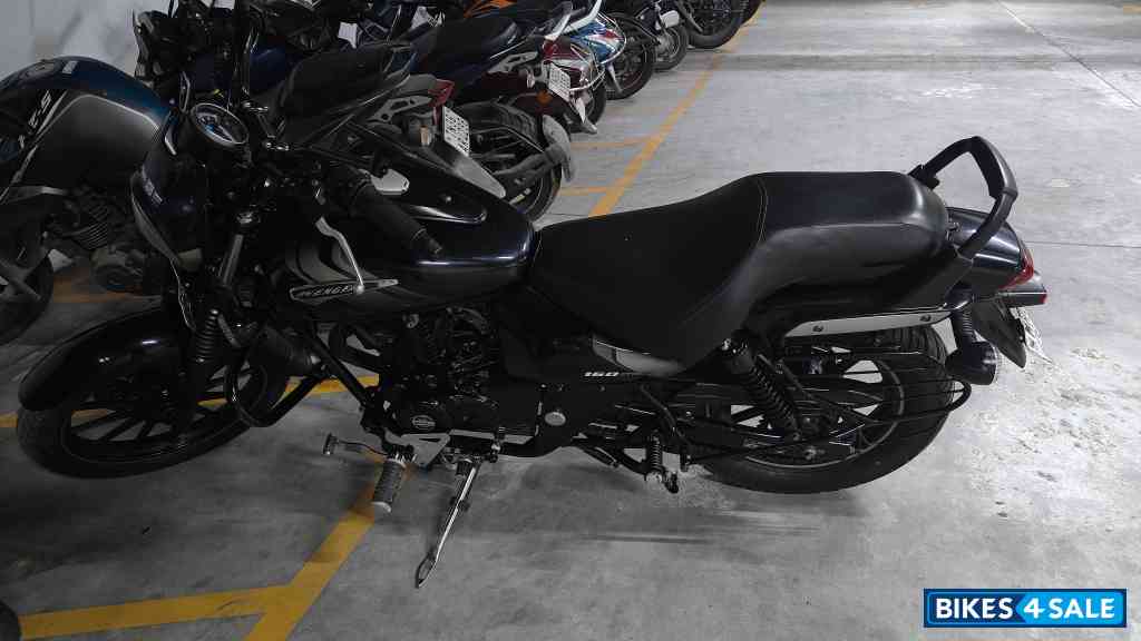Bajaj Avenger Street 160