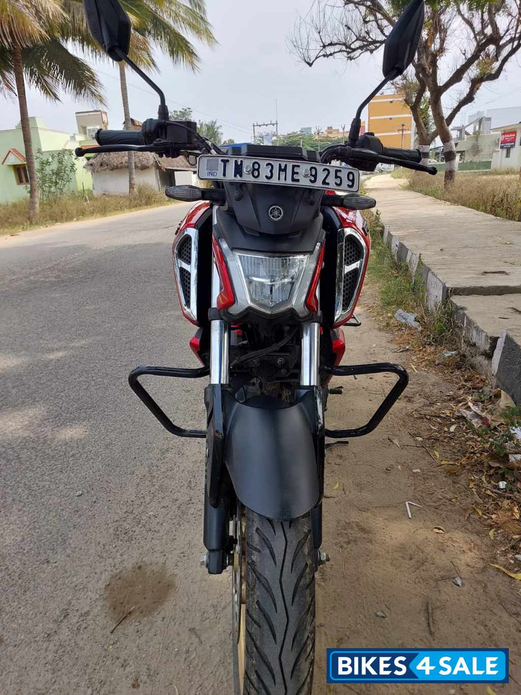 Yamaha FZS-FI Deluxe