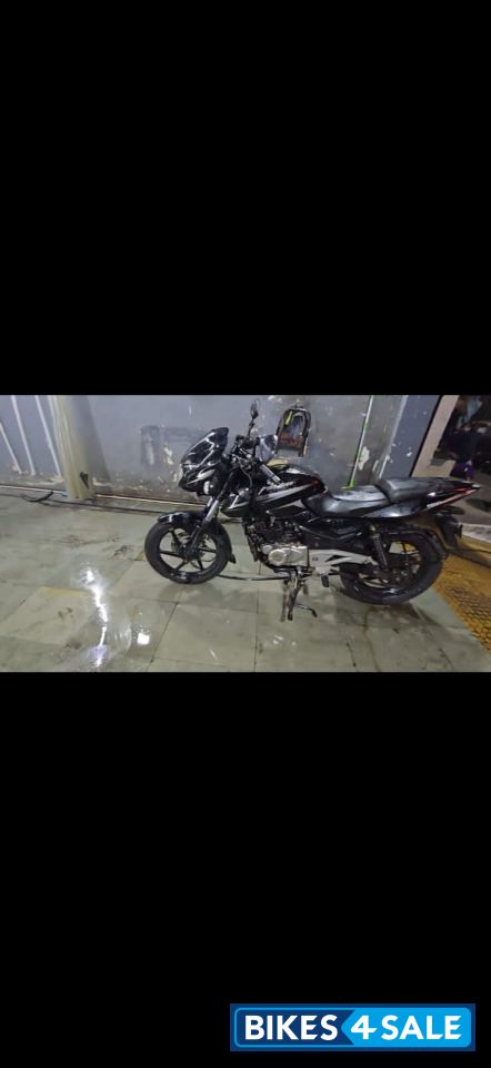 Bajaj Pulsar 180