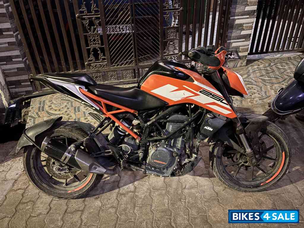 KTM Duke 250