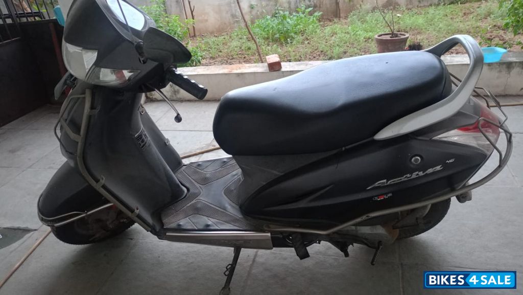 Grey Honda Activa 4G
