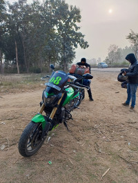 Green Bajaj Dominar 400