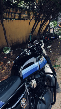Slipstream Blue Royal Enfield Continental GT 650