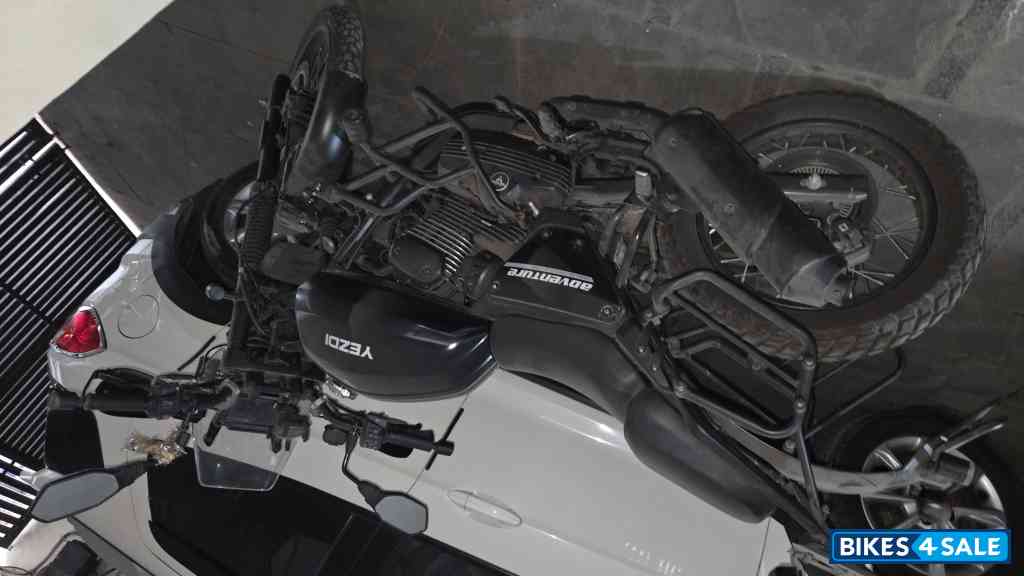 Yezdi Adventure Gloss Yezdi Adventure Gloss