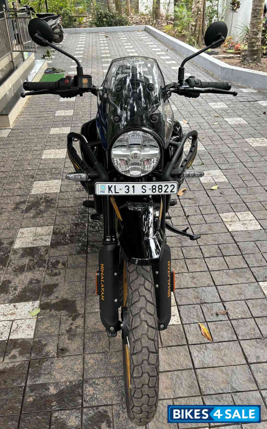 Black Royal Enfield Himalayan 450