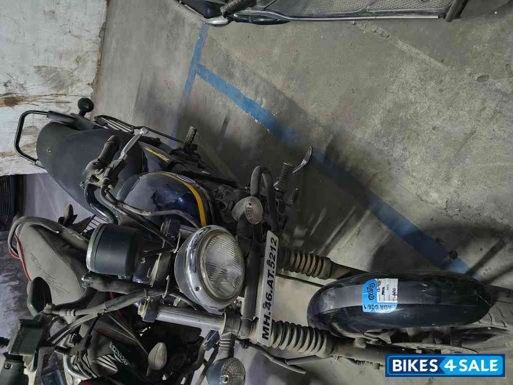 Bajaj Avenger Street 150