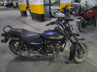Blue Bajaj Avenger Street 150