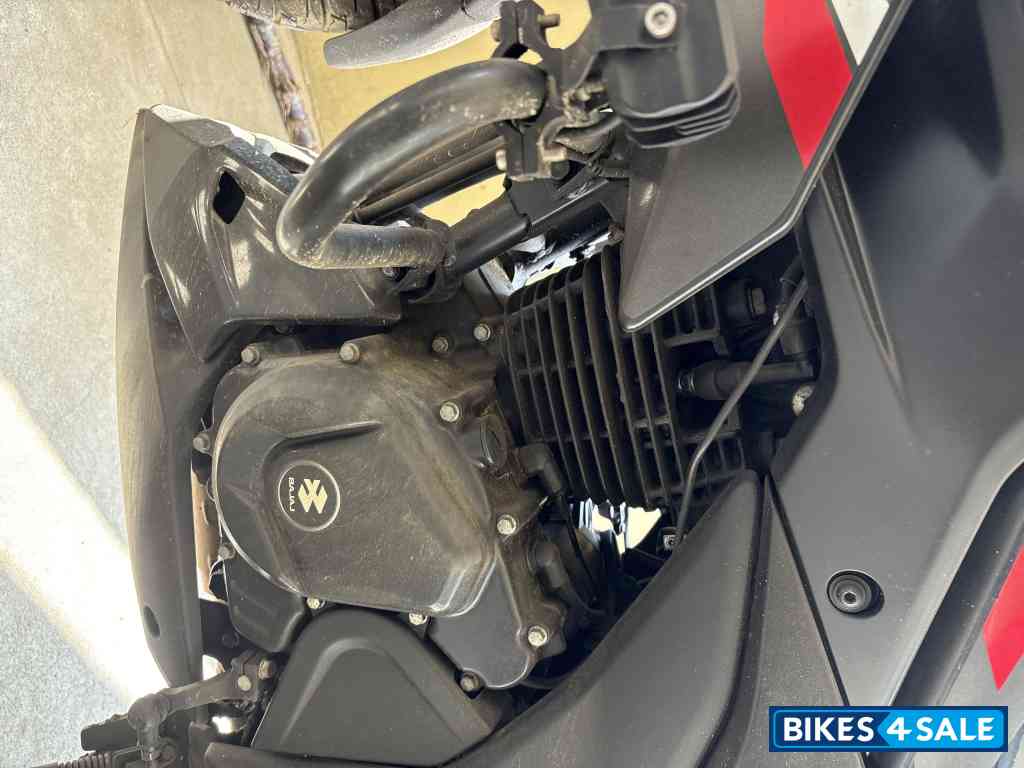 Bajaj Pulsar N250 Dual Channel ABS
