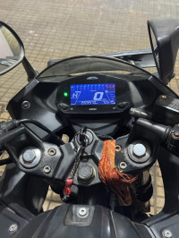 Matt Black Suzuki Gixxer SF 250