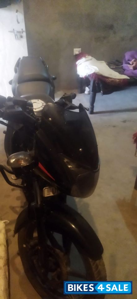 Bajaj Pulsar 125 Split Seat