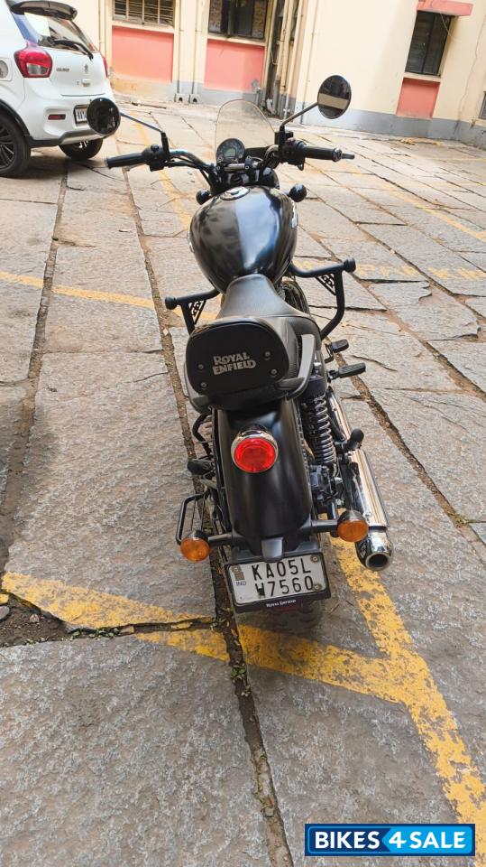 Royal Enfield Meteor 350 Stellar 2025