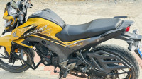 Yellow Honda CB Hornet 160R
