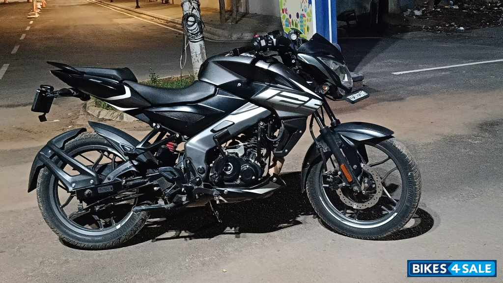 Bajaj Pulsar NS 125