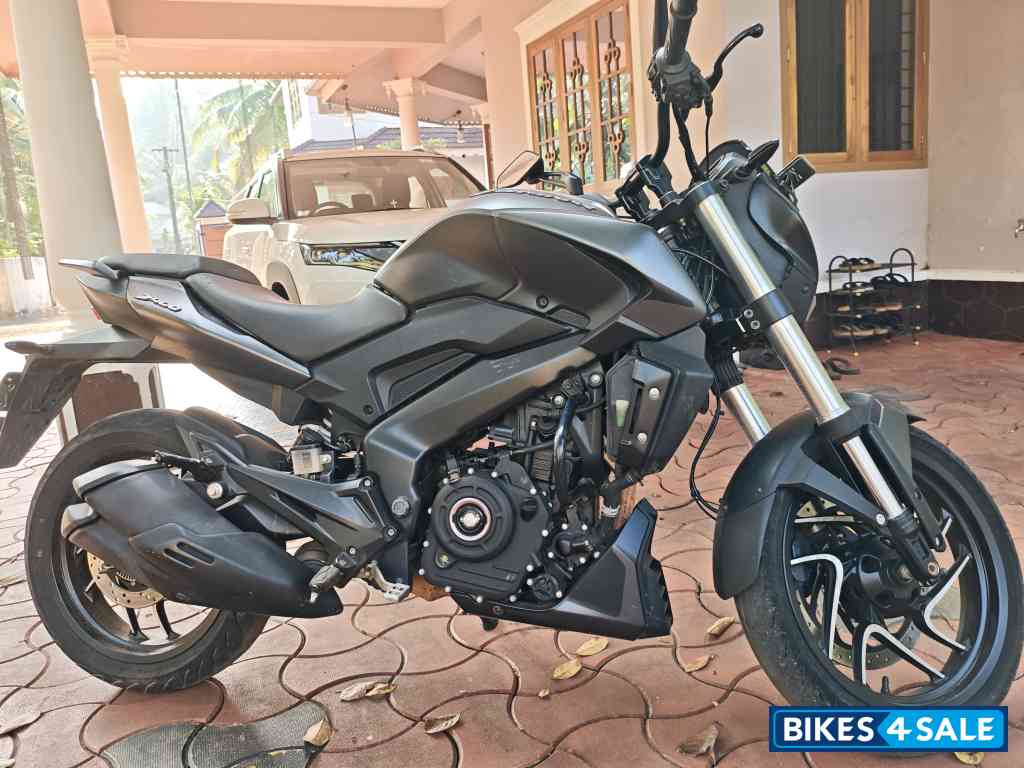Bajaj Dominar 400