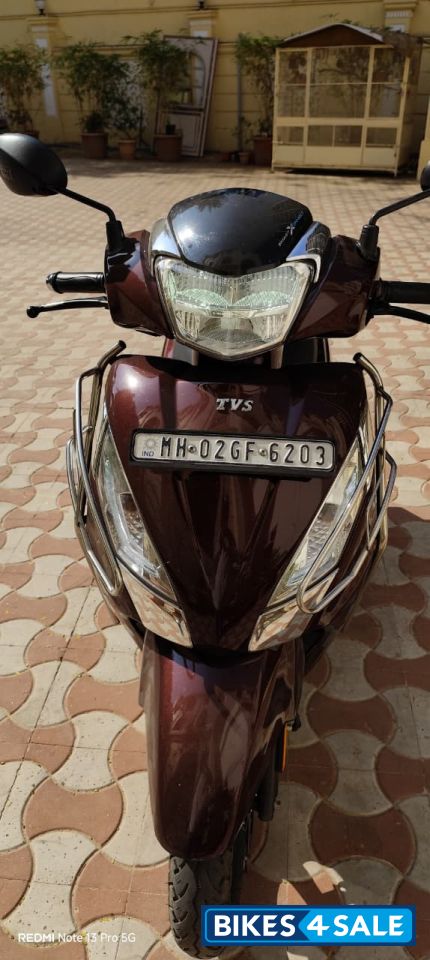 Artist Red TVS Jupiter 125 SmartXonnect