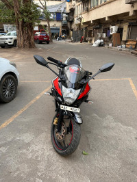 Black With A Hint Of Red Suzuki Gixxer SF Fi