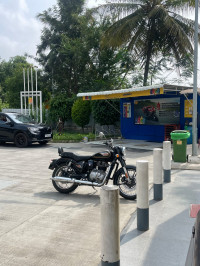 Royal Enfield 2023 Bullet 350