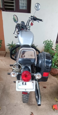 Royal Enfield Thunderbird