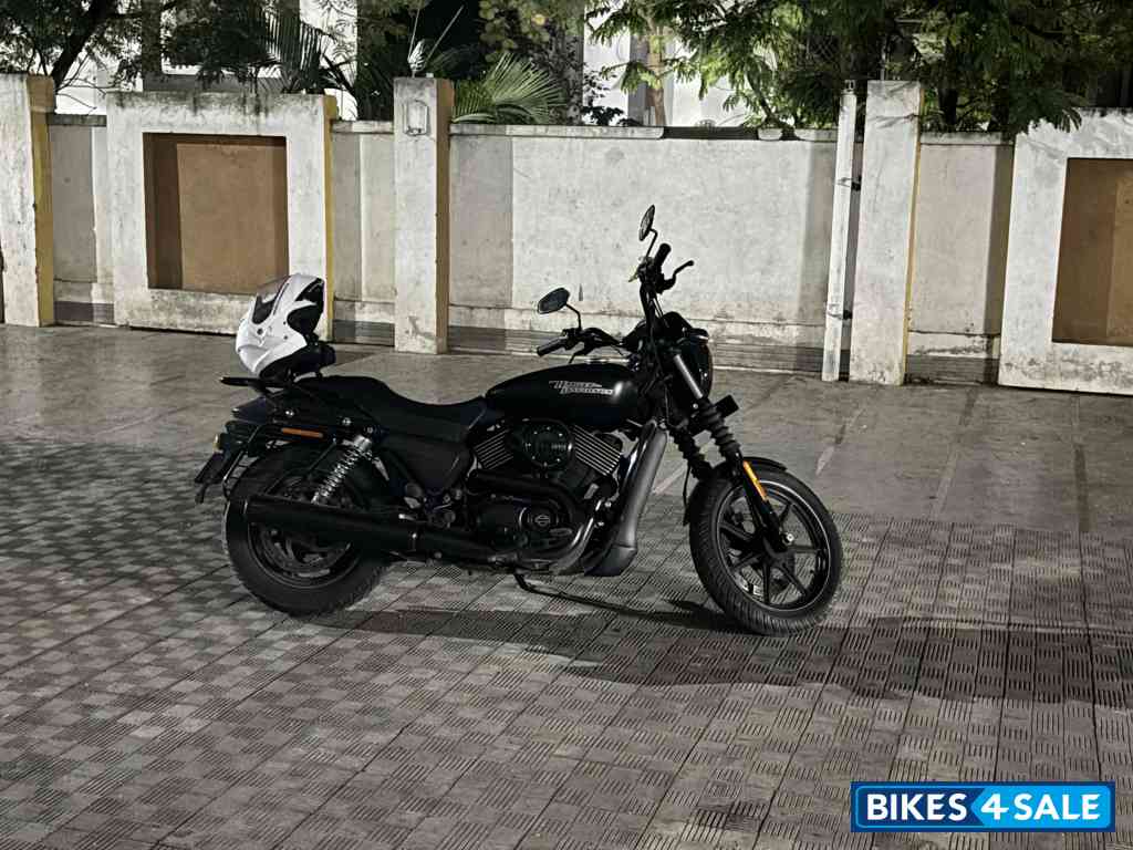 Denim Black Harley Davidson Street 750