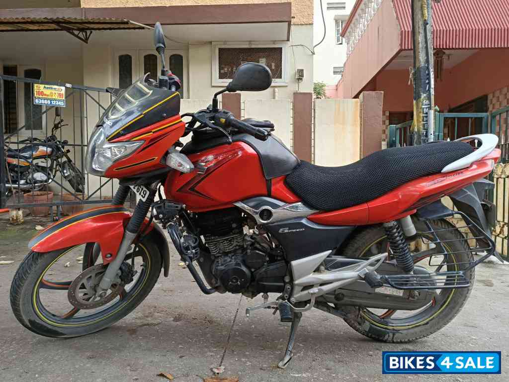 Orange Suzuki GS 150R