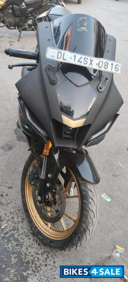 Mat Black Yamaha R15 V4