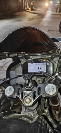 Mat Black Yamaha R15 V4