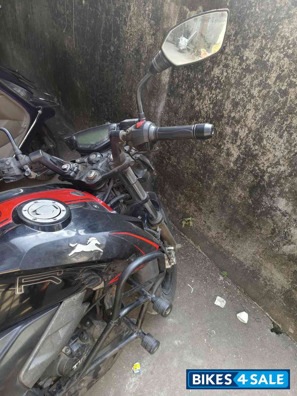 TVS Apache RTR 200 4V 2020