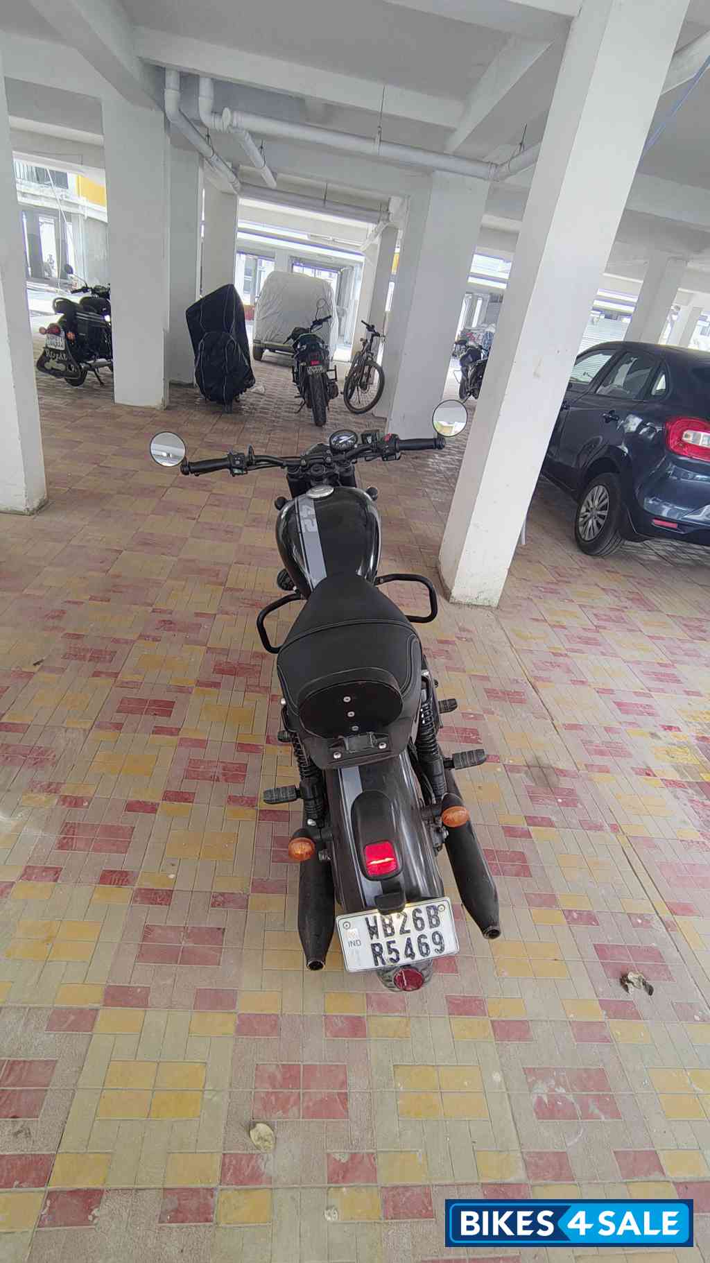 Matte Black Jawa 42 2024