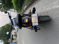 Deep Black Matte Black Clad Jawa 42 FJ