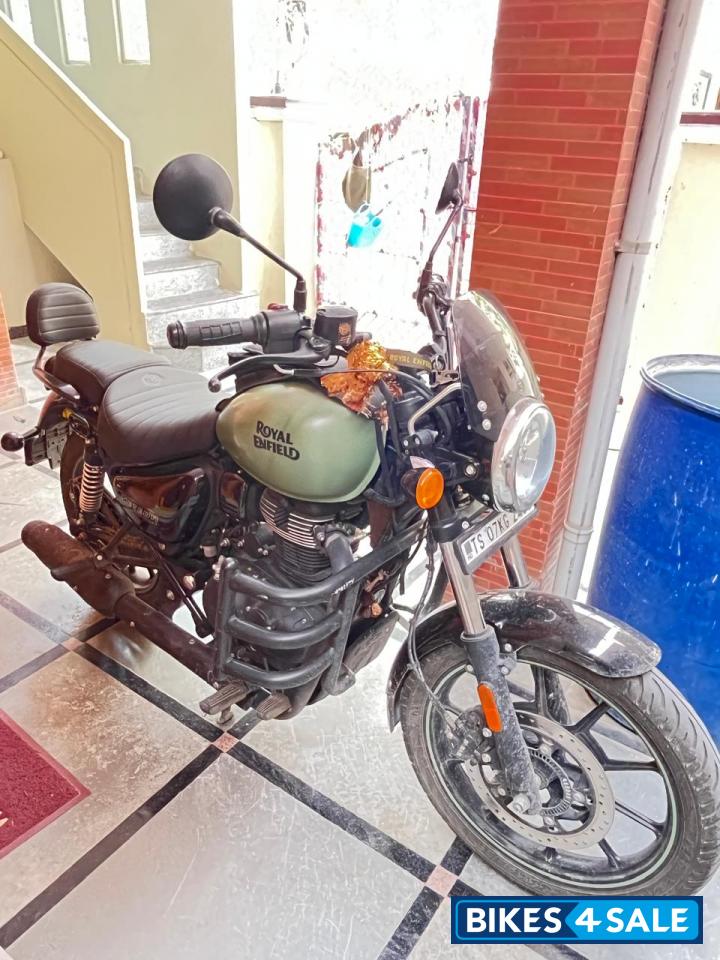 Royal Enfield Meteor 350 Fireball