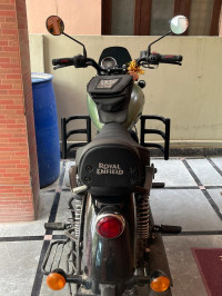 Royal Enfield Meteor 350 Fireball